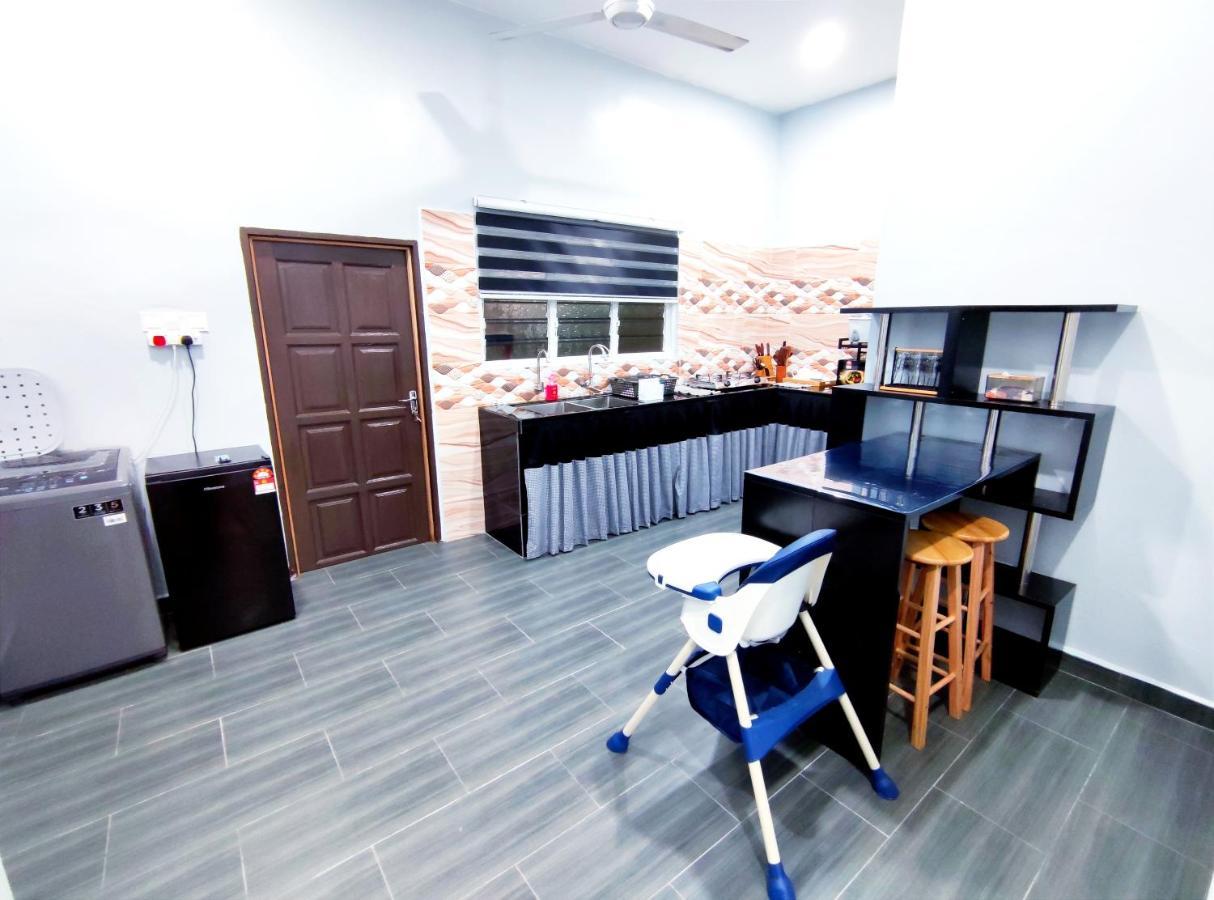 Dluna Homestay Terengganu Kuala Terengganu Buitenkant foto